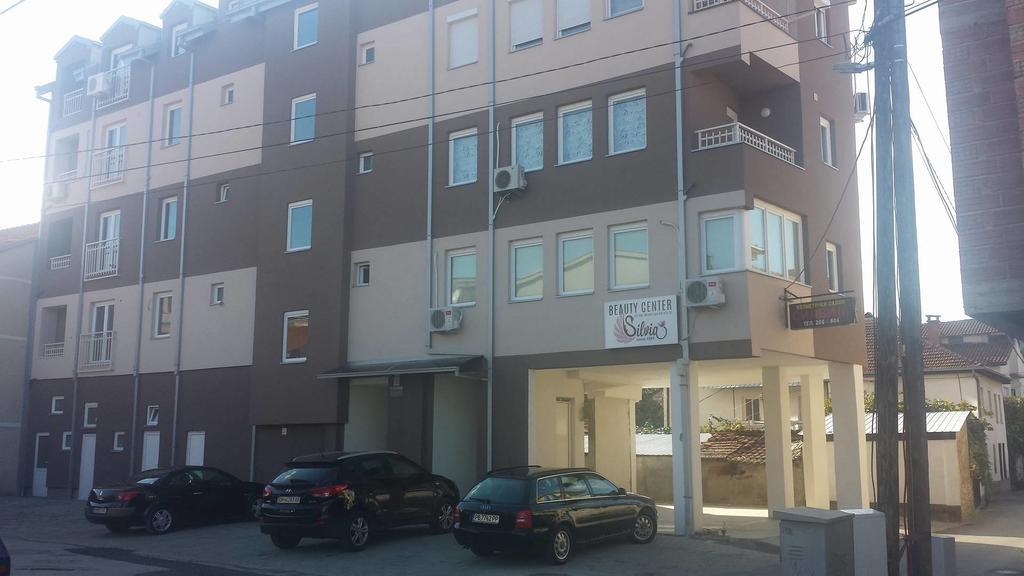 Apartments Nemo Delux Ochryda Zewnętrze zdjęcie